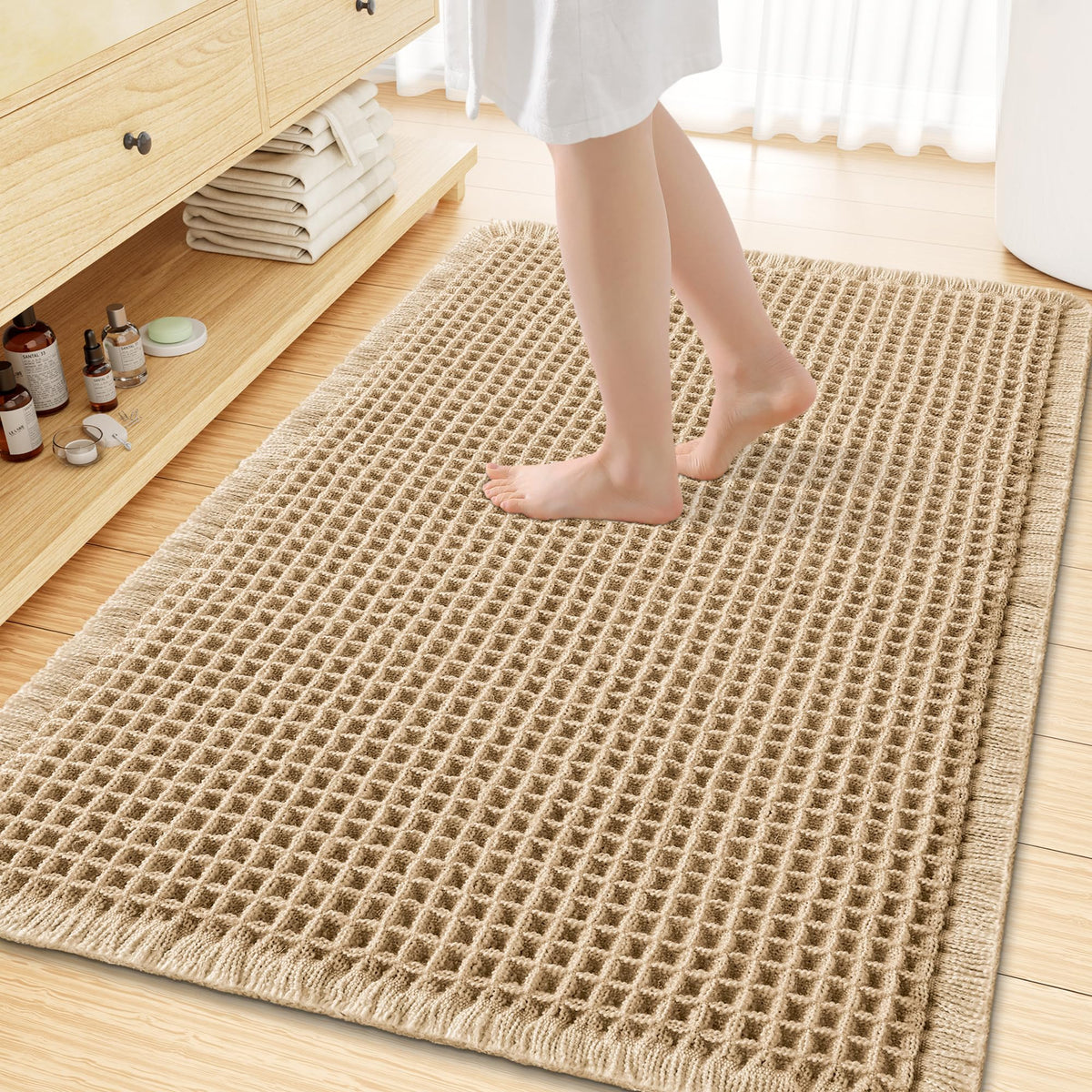 Smiry Waffle Bath Mat 24X16, Soft Absorbent Bathroom Rugs, Brown & Cream
