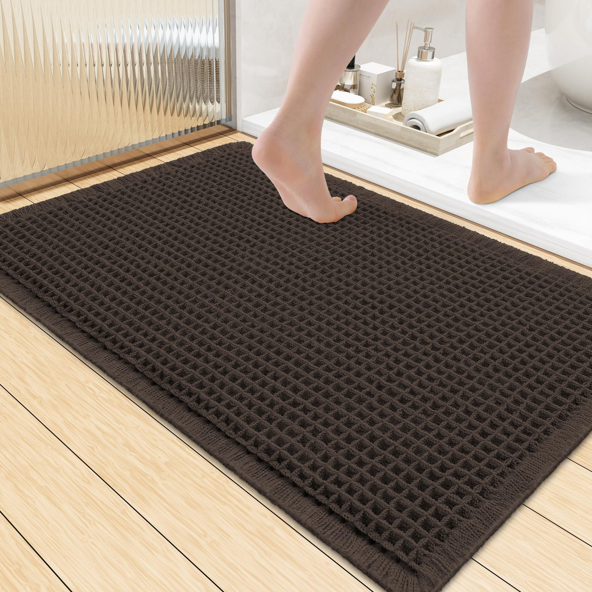 Smiry Waffle Bath Mat 24X16, Soft Absorbent Bathroom Rugs, Brown & Cream