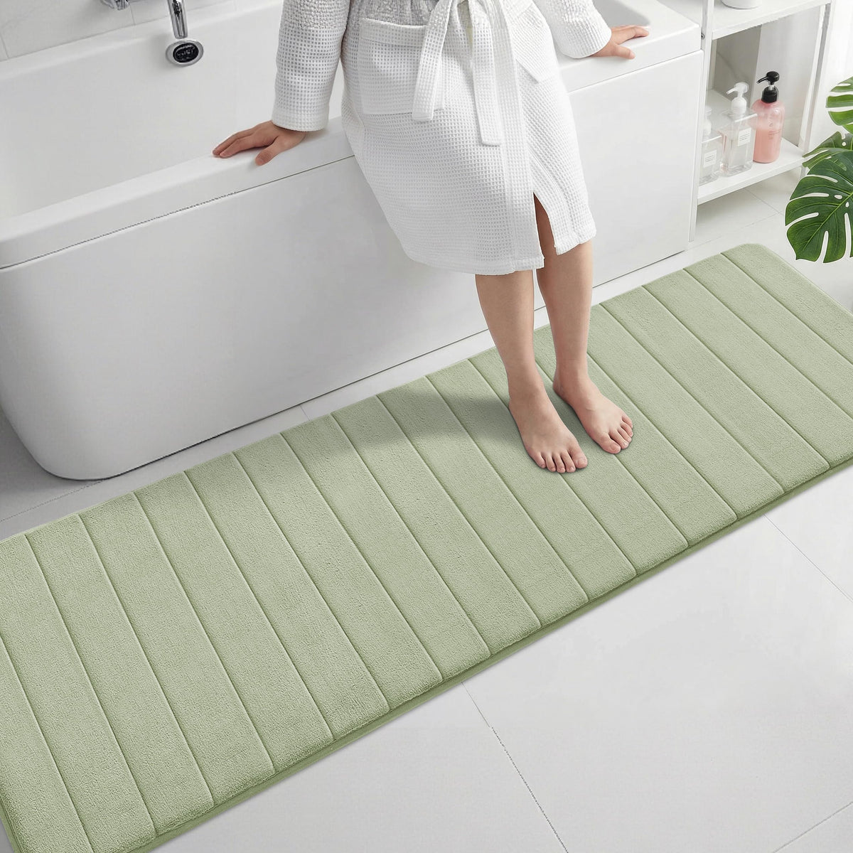 Yimobra Memory Foam Bath Mat, Super Soft Absorbent Bathroom Rug Non Slip 31.5x20 Inch, Quick Dry, Machine Washable Floor Carpet for Tub Shower, Home Decor Accessories, Beige