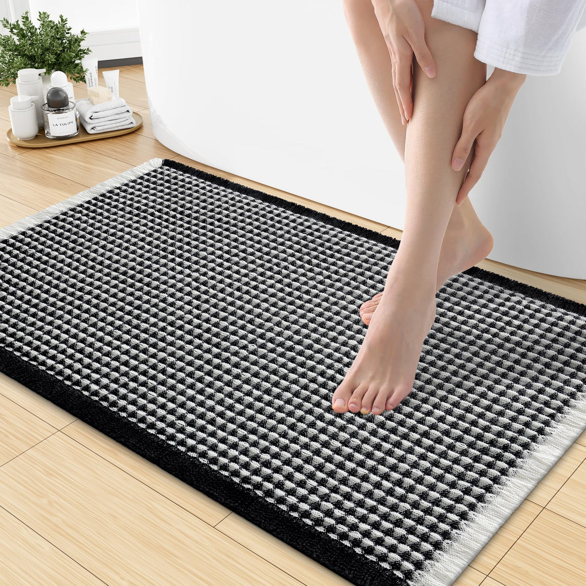 Smiry Waffle Bath Mat 24X16, Soft Absorbent Bathroom Rugs, Brown & Cream