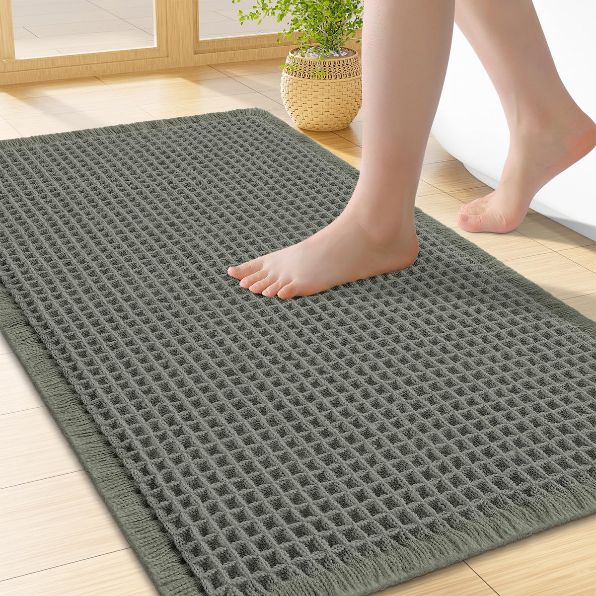 Smiry Waffle Bath Mat 24X16, Soft Absorbent Bathroom Rugs, Brown & Cream